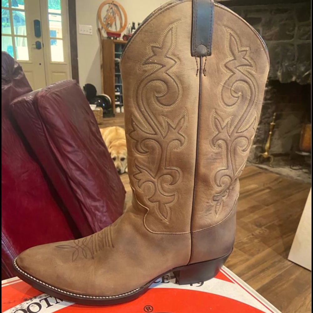 Justin cowboy boots (riding) NEW WORN 1X